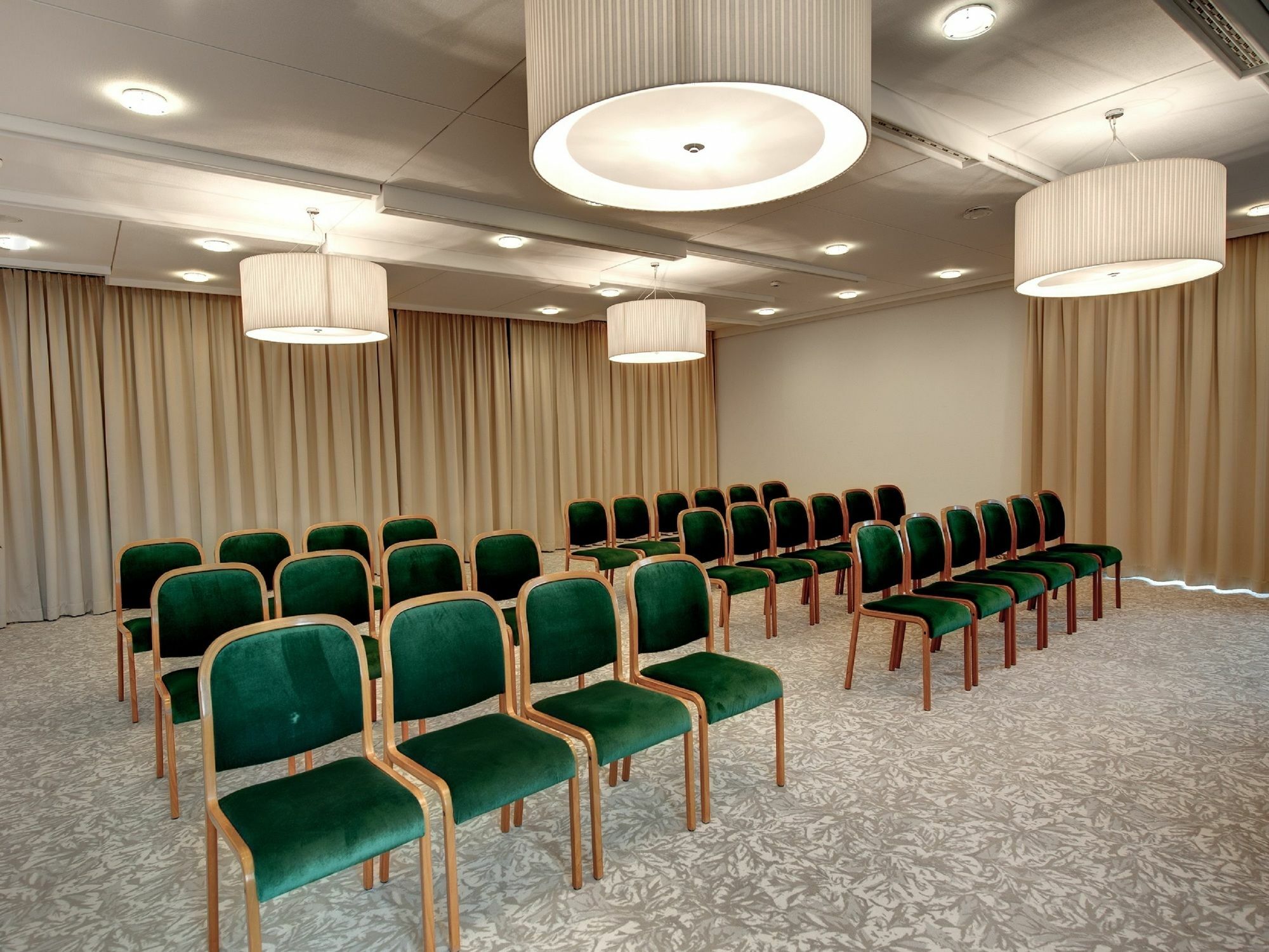 Magnetberg Hotel 3*